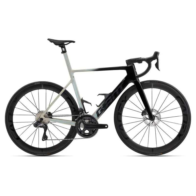 Giant Propel Advanced SL 1 Aero Road Bike in Black/Shoreline