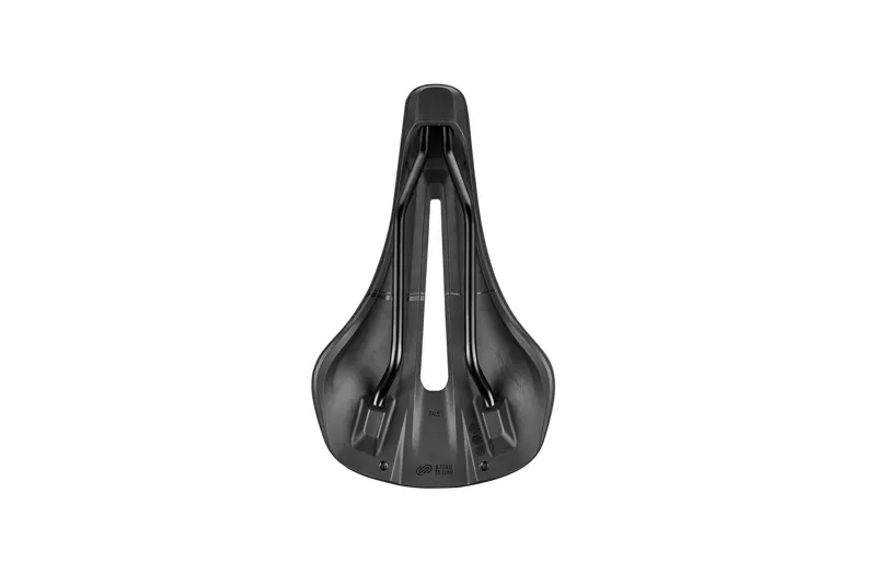Giant Grit Saddle in Black-1