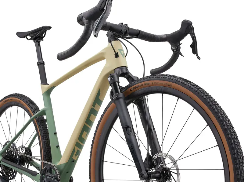 Giant Revolt X Advanced Pro 1 Gravel Bike in Pale Olive-2