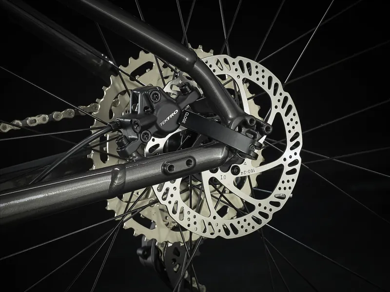 Trek Marlin 6 Mountain Bike in Red-7