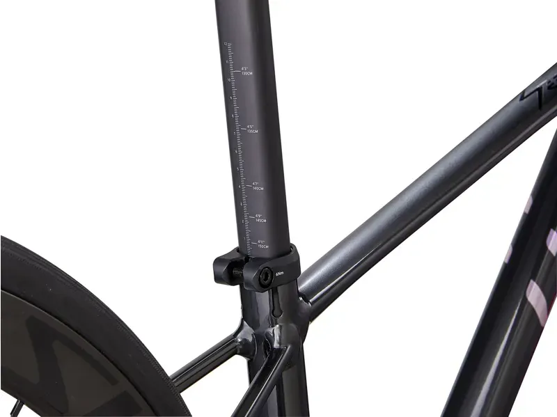 Liv Seek 1 Kids Bike in Black Chrome-6