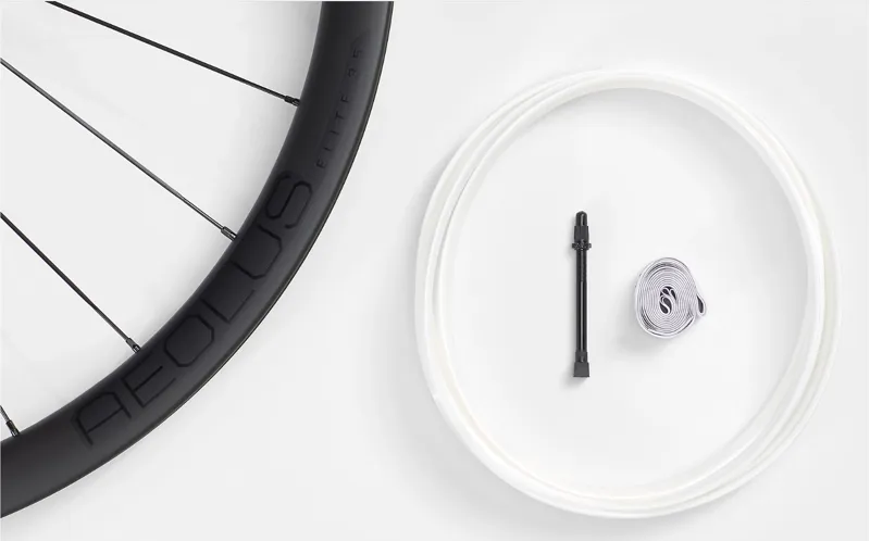 Bontrager Aeolus Elite 35 TLR Disc Road Wheel-1