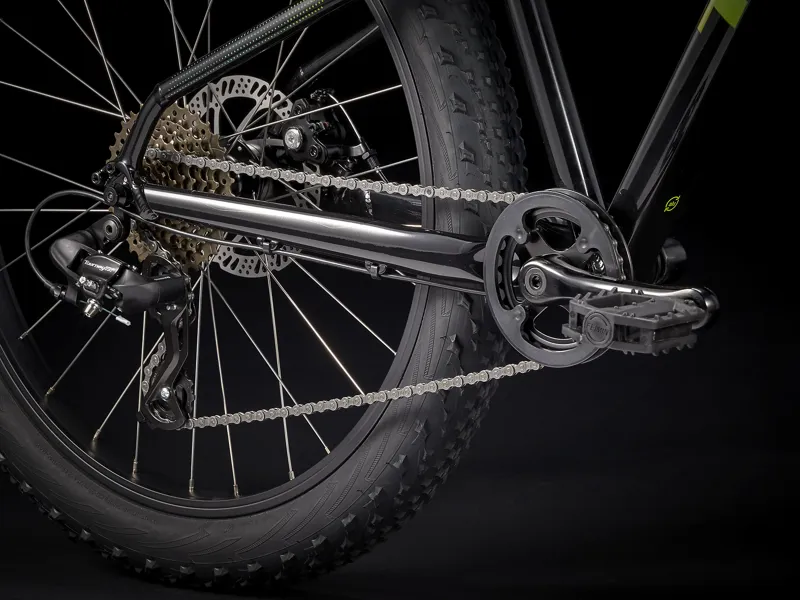 Trek Roscoe 24 Kids Mountain Bike in Black-4